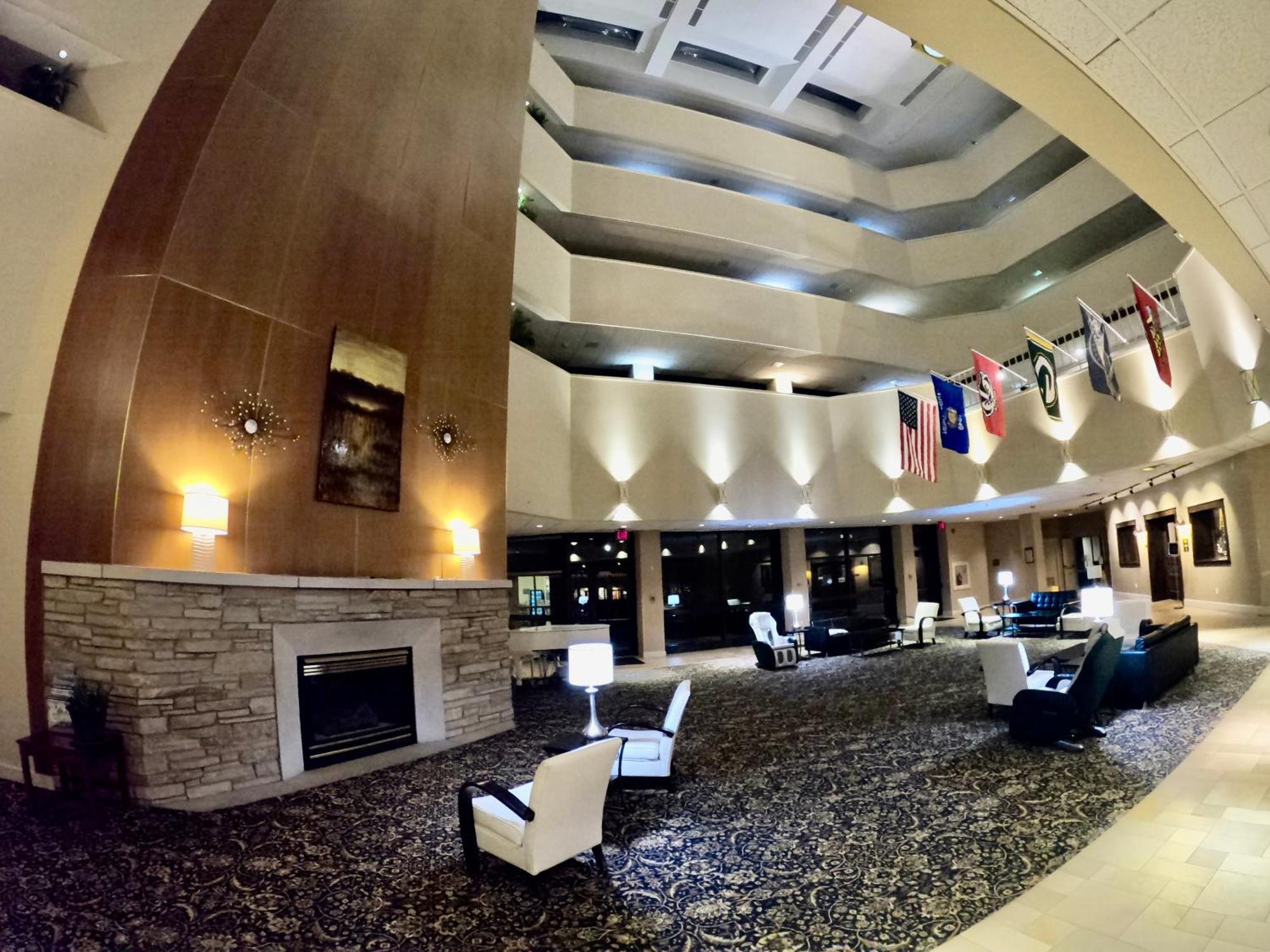 Hotel Mead Resorts & Conventions Center Wisconsin Rapids Zewnętrze zdjęcie