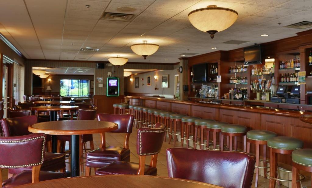 Hotel Mead Resorts & Conventions Center Wisconsin Rapids Zewnętrze zdjęcie